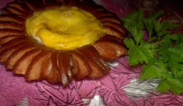 Vienna Sausage and Egg Flower