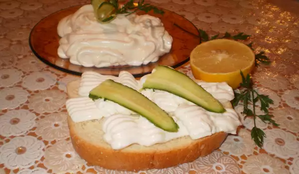 Homemade Mayonnaise without Eggs in Seconds