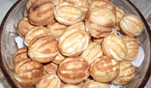 Homemade Walnut Cookies