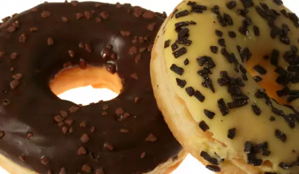Glazed Donuts with Filling