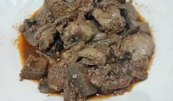 Tasty Chicken Livers with Onions and Mushrooms