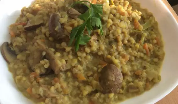 Buckwheat with Mushrooms and Vegetables