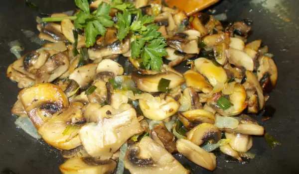 Mushroom Ragout with Green Onions