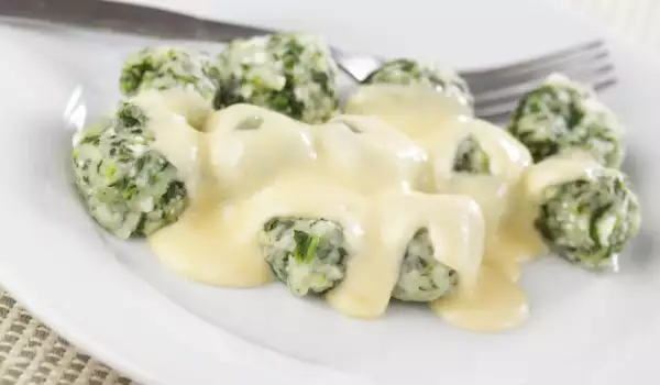 Spinach Dumplings with Gouda