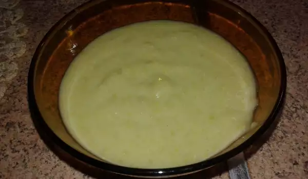 Pea Soup with Potatoes