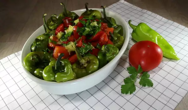Pepper, Tomato and Garlic Salad