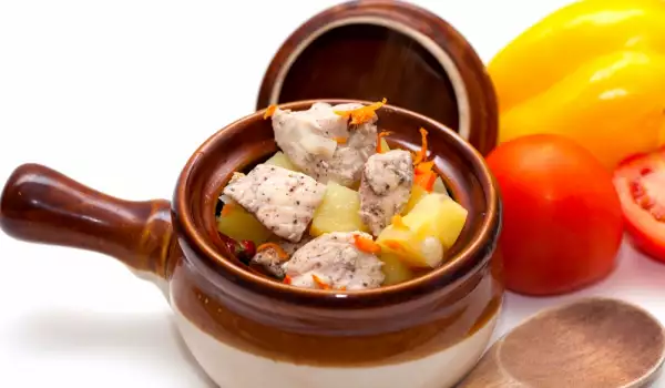 Clay Pot Stew with Pork and Sausage