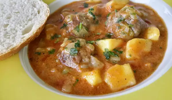 Potato Stew with Meatballs