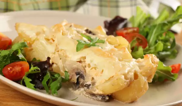Moussaka with Mushrooms and Potatoes
