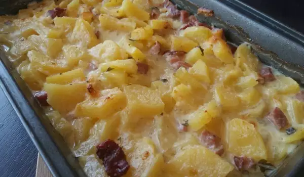 Oven-Baked Potatoes with Processed Cheese