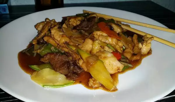 Chinese Dish with 3 Kinds of Meat and Vegetables