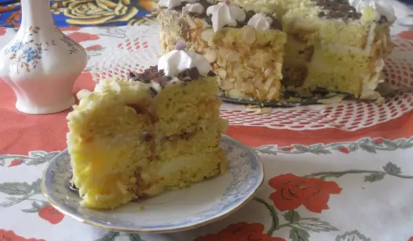 Cozonac Cake with Pudding