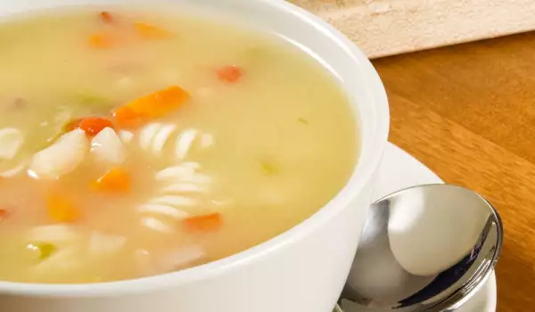 Soup with Macaroni and Potatoes