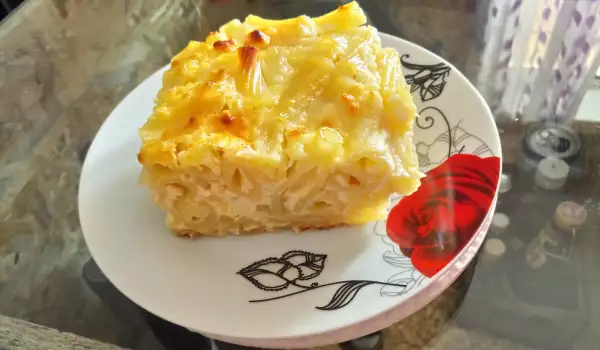 Macaroni with Eggs and Feta Cheese