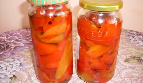 Easy and Tasty Marinated Bell Peppers