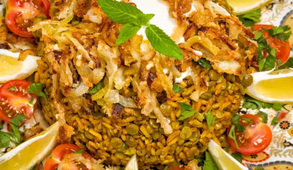 Mujaddara - Indian-Style Rice with Lentils and Onions