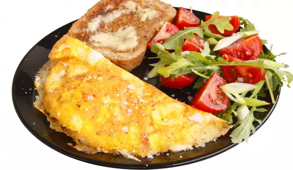 Omelette with Eggs and Mashed Potatoes