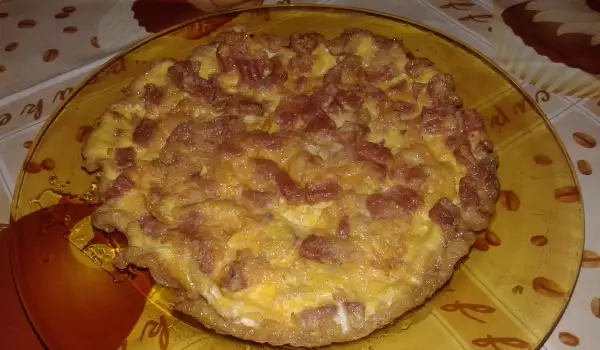 Omelette with Sausages and Cheese