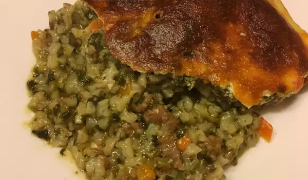 Oven-Baked Rice with Mince and Spinach