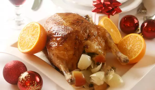 Stuffed Chicken with Apples and Raisins