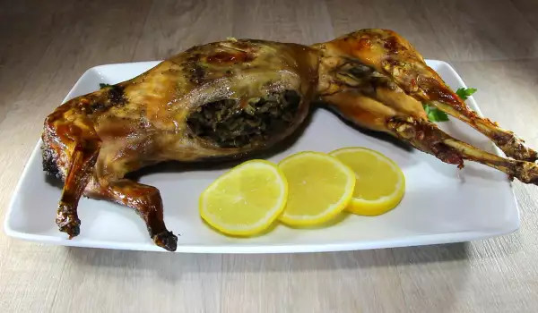 Stuffed Rabbit with Rice, Mushrooms, Offal and Spices