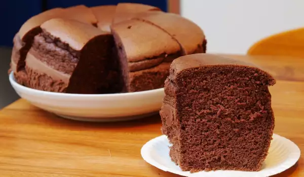 Chocolate Cake with Milk Chocolate