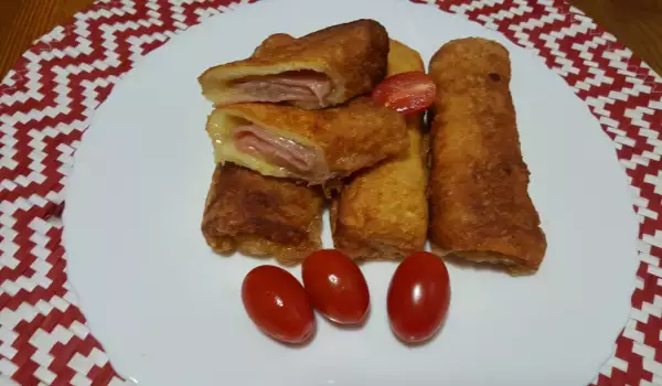 Rolls of Fried Toast with Cheese and Ham