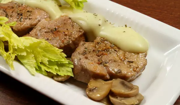 Steak with Porcini Mushrooms