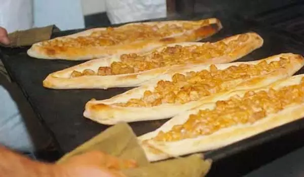 Macedonian Pizza