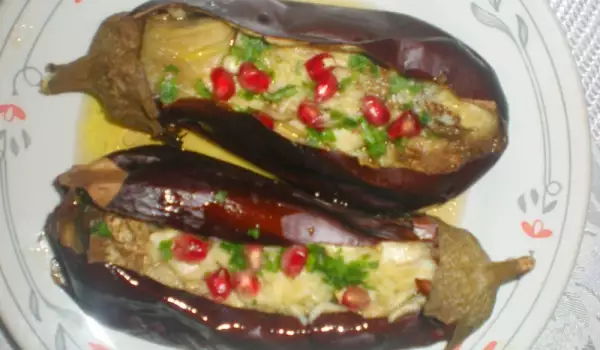 Roasted Eggplant with Garlic and Pomegranate