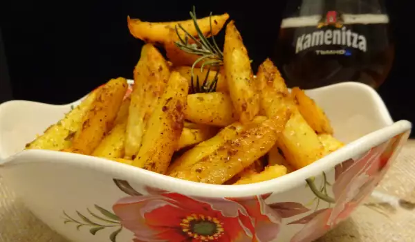 Crunchy Spicy Potatoes in the Oven