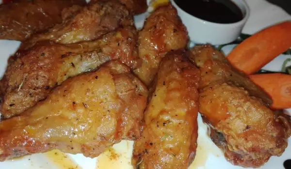 Spicy Chicken Wings with Sauce