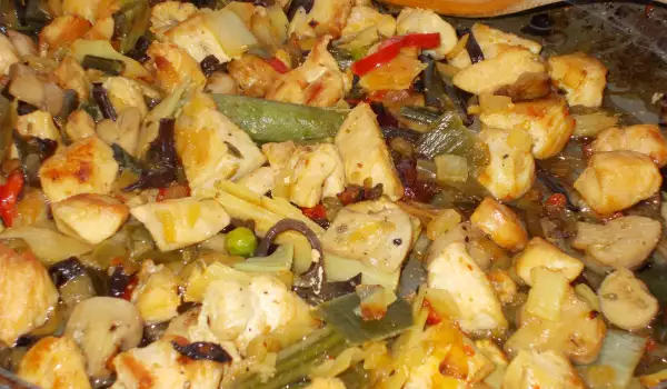 Chinese-Style Chicken with Vegetables and Soy Sauce