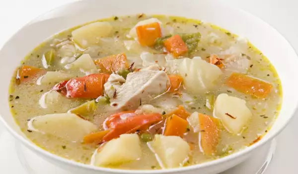Chicken Soup with Potatoes and Cheese