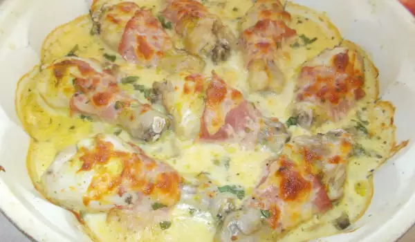 Chicken Legs with Processed Cheese, Bacon and Mushrooms