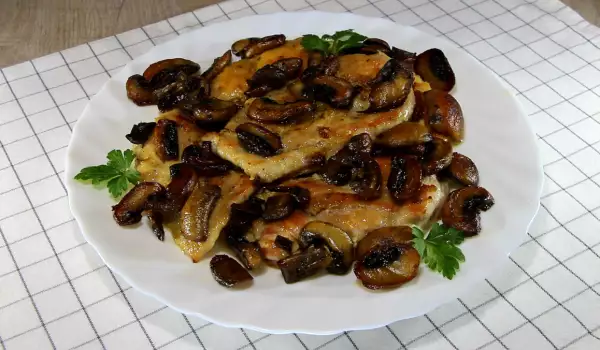 Chicken Scaloppini with Mushrooms