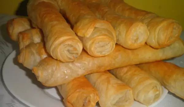Phyllo Pastry Cigars with Leeks
