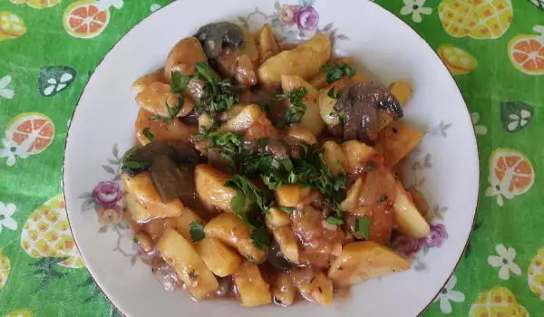 Mushroom Stew with Potatoes