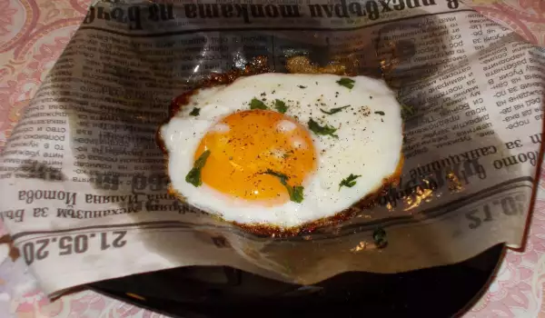 Eggs in a Newspaper