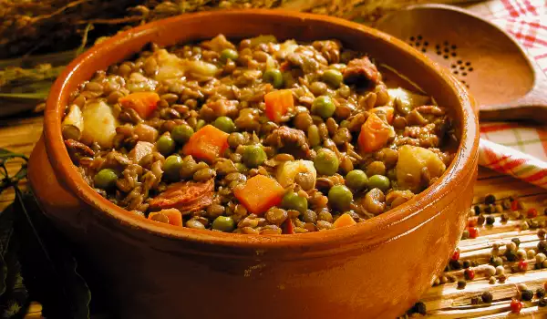 Peas With Meat And Potatoes