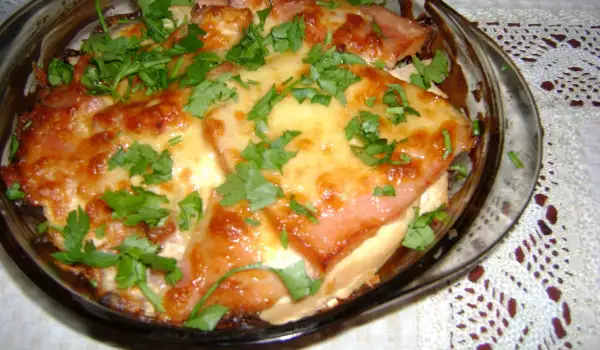 Layered Casserole with Chicken and Bacon