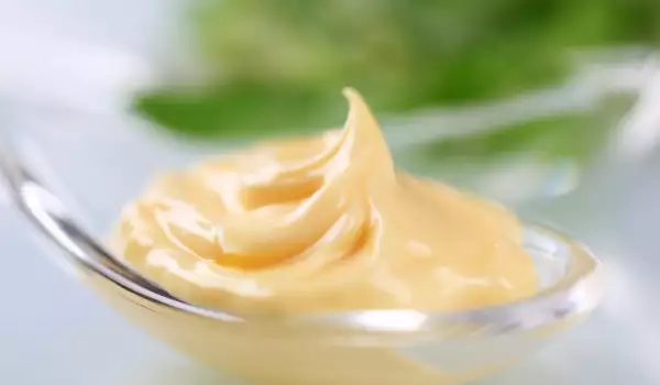 Mayonnaise with Curry