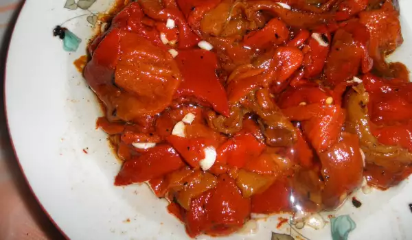 Roasted Pepper and Garlic Salad