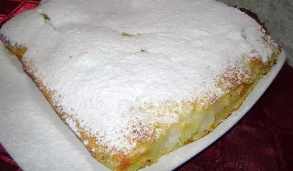 Cake with Vanilla Cream