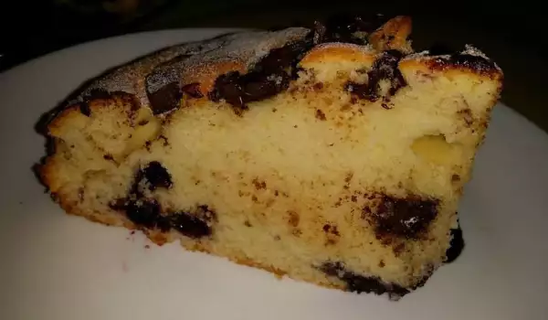 Unbelievable Cake with Chocolate and Jam