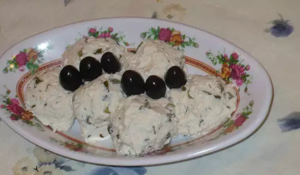 Snow White Salad with Cottage Cheese
