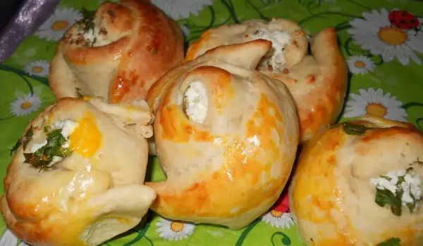 Doughy Roses with Feta Cheese