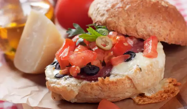 Burger with Tomatoes and Olives