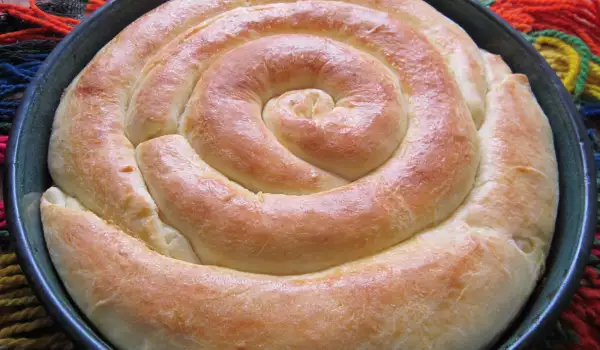 Homemade Spiral Phyllo Pastry with Butter