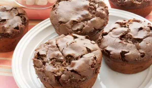 Vegan Muffins with Chocolate